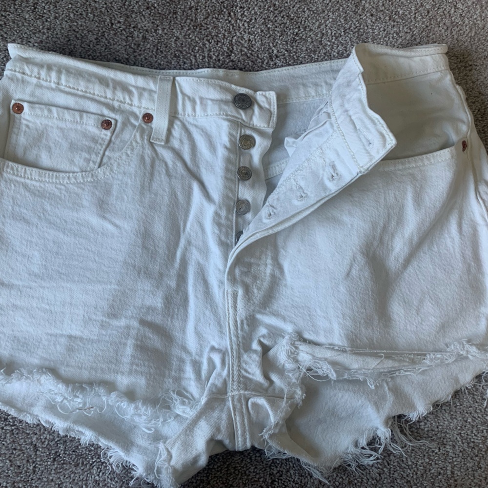 Levi shorts